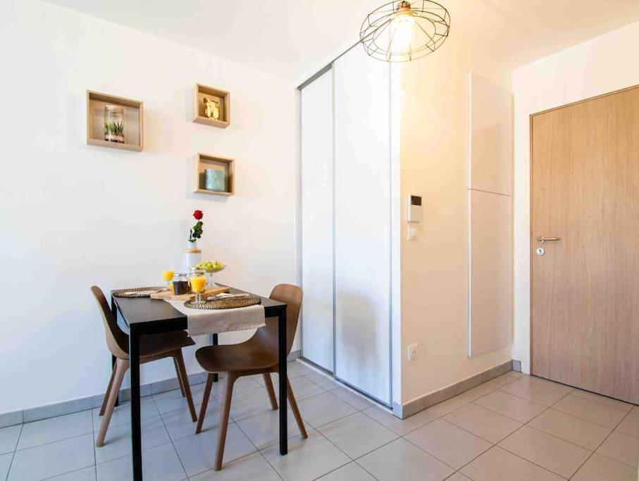 Apartmán Le Tony Garnier Check In H24 Wifi Lyon Exteriér fotografie